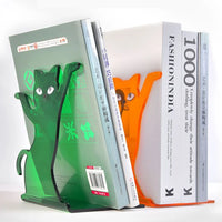 serre livre chat zigra vert et orange